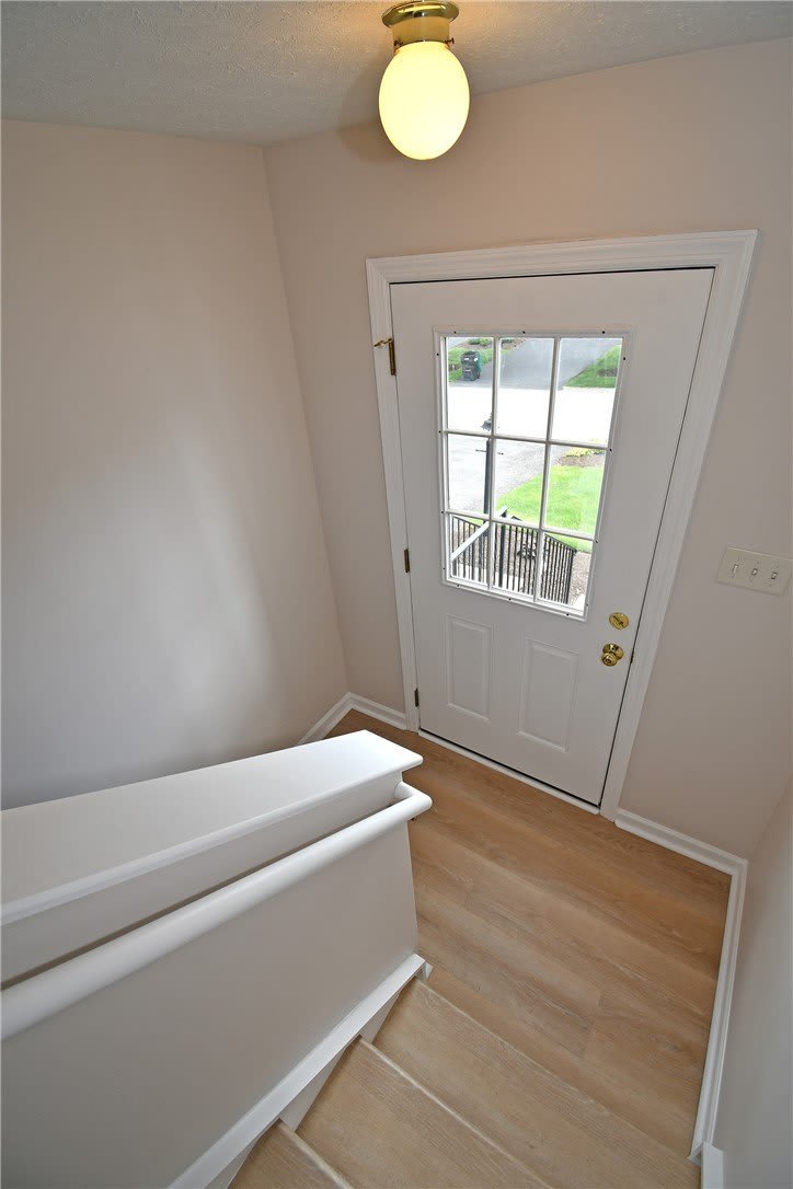 2291 Flint Dr – photo 2