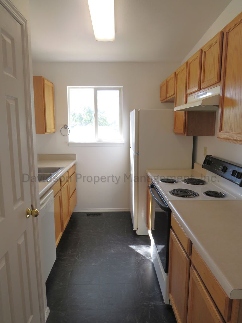 Cozy 3 Bedroom Unit In Old Colorado City – photo 4