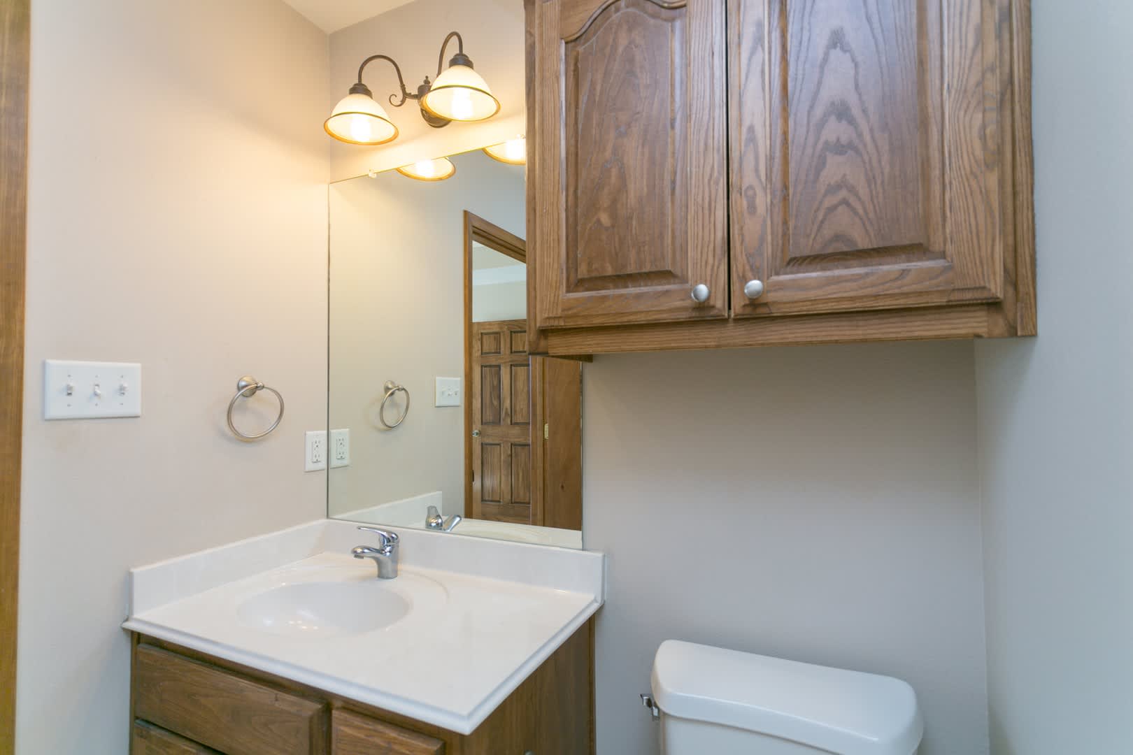16111/16113 Rolling Meadows Dr. – photo 4