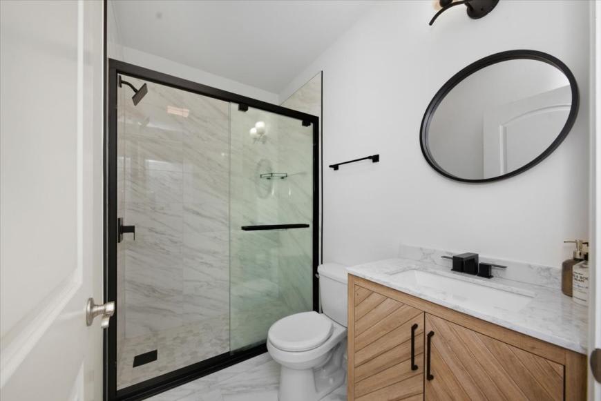 1523 West Huron St. – photo 5