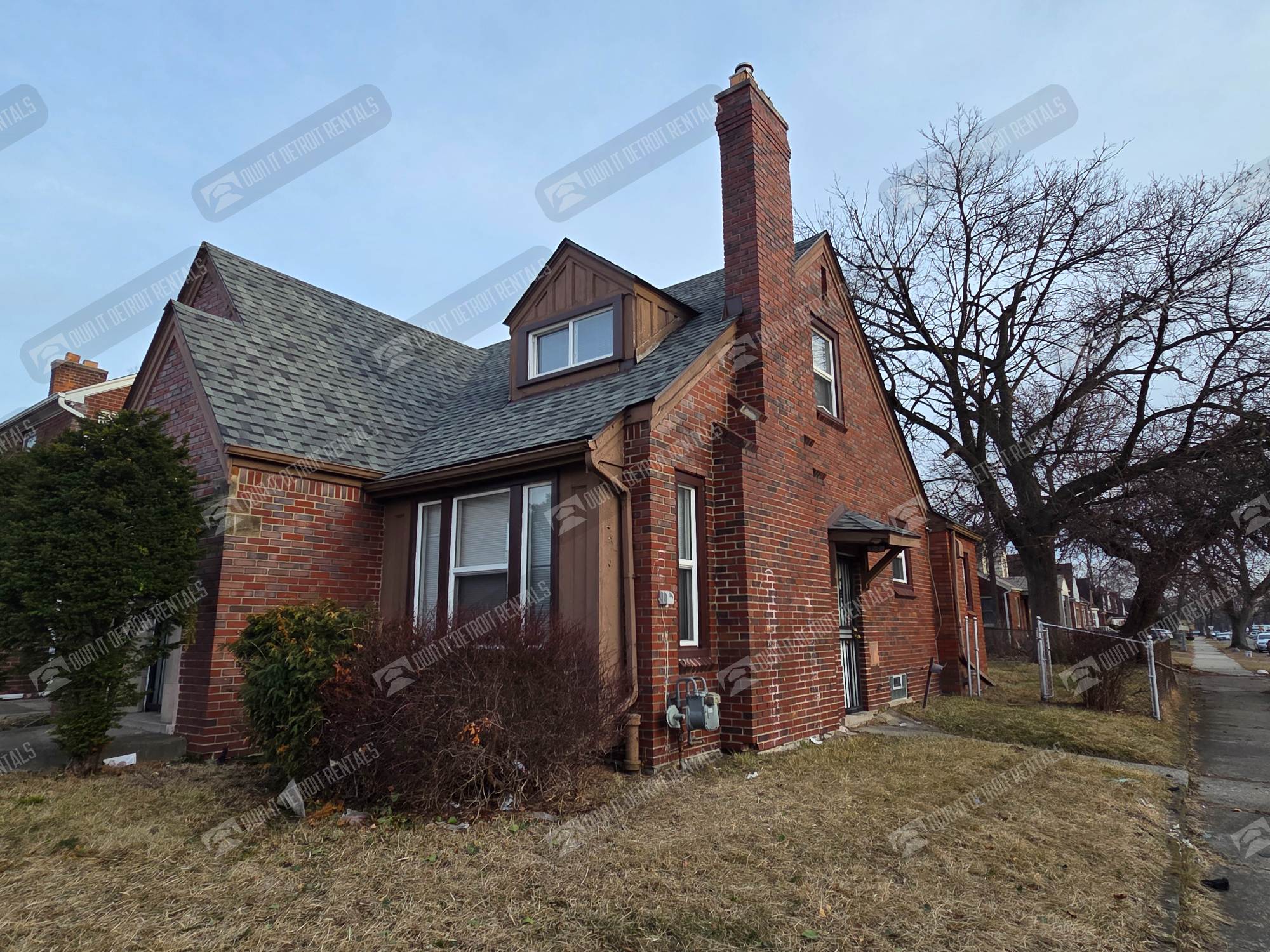 7331 W Outer Dr – photo 2
