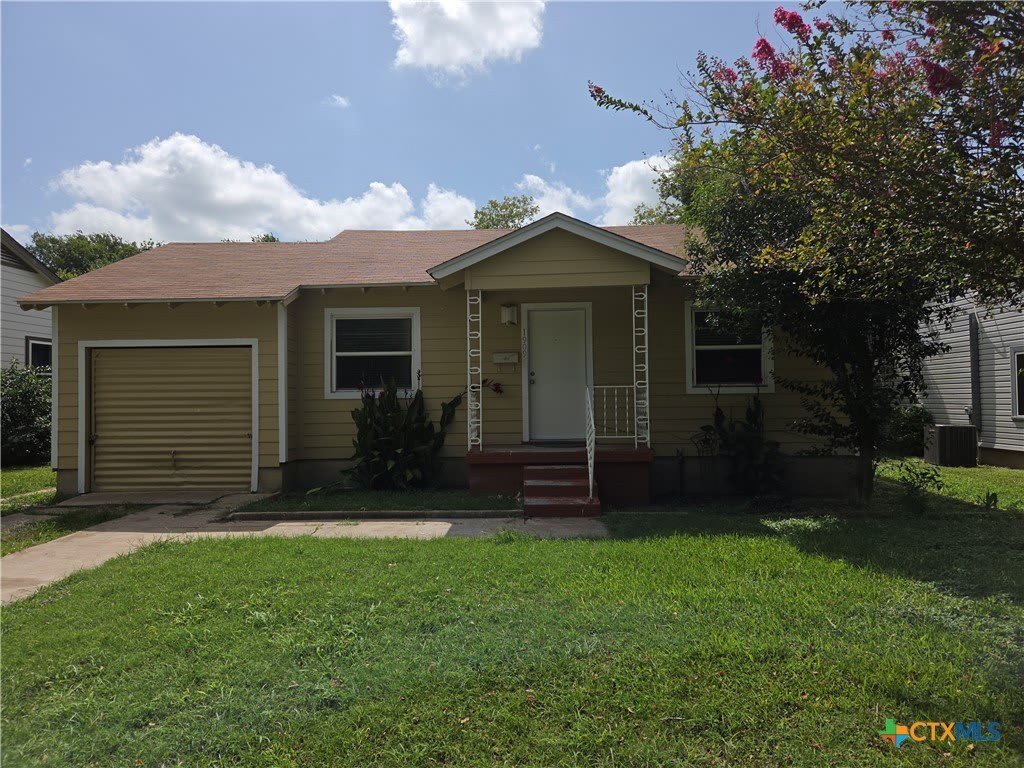 1909 S 15th Street – photo 1