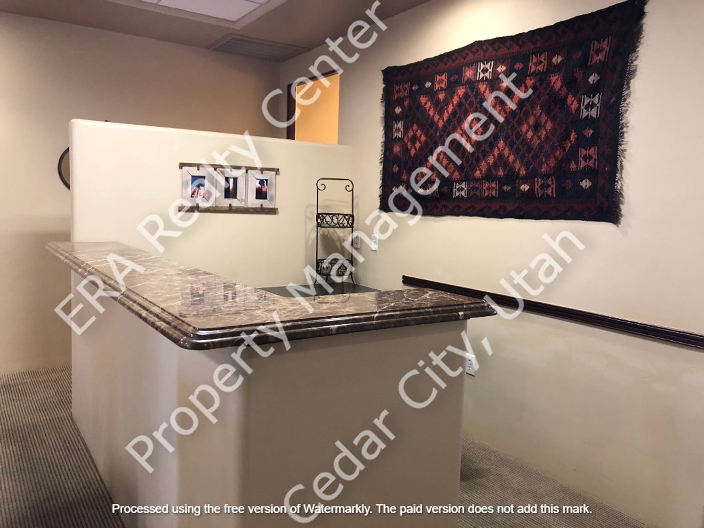 Large 2 bed / 1 bath Condo on North End of Town – photo 4