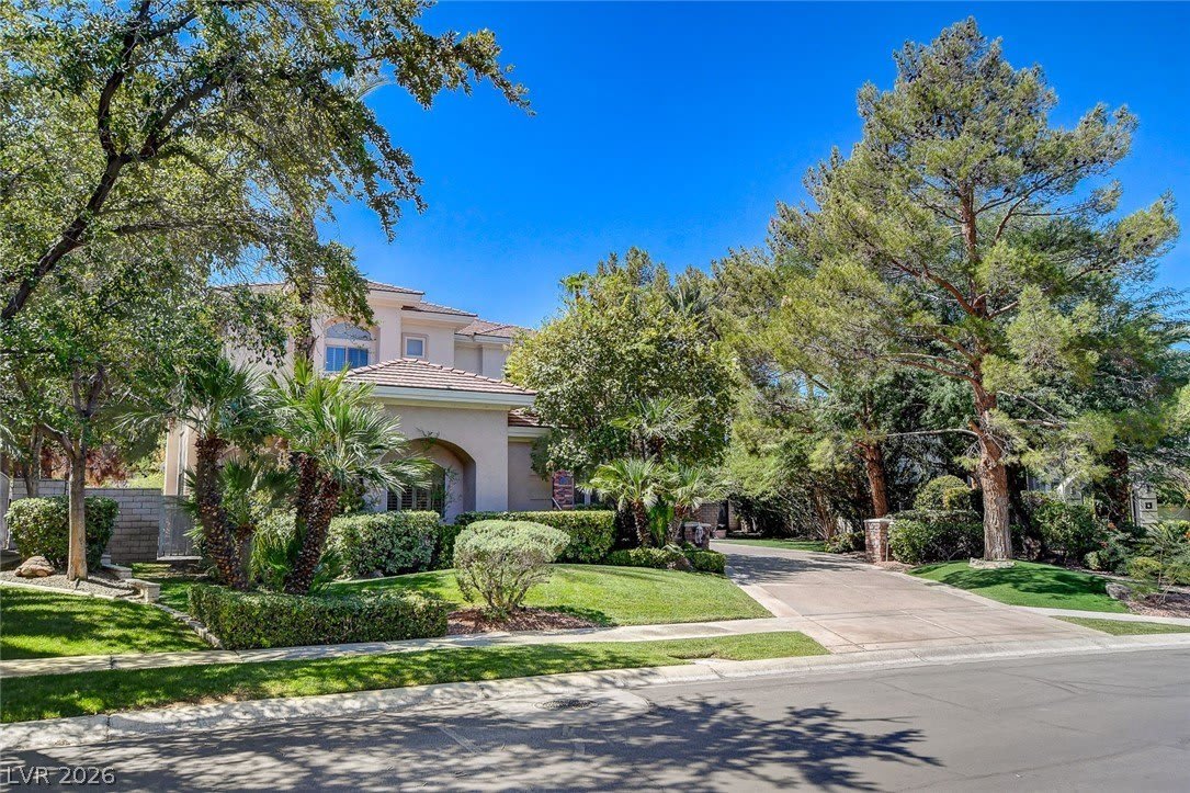 2041 TROON Drive – photo 2