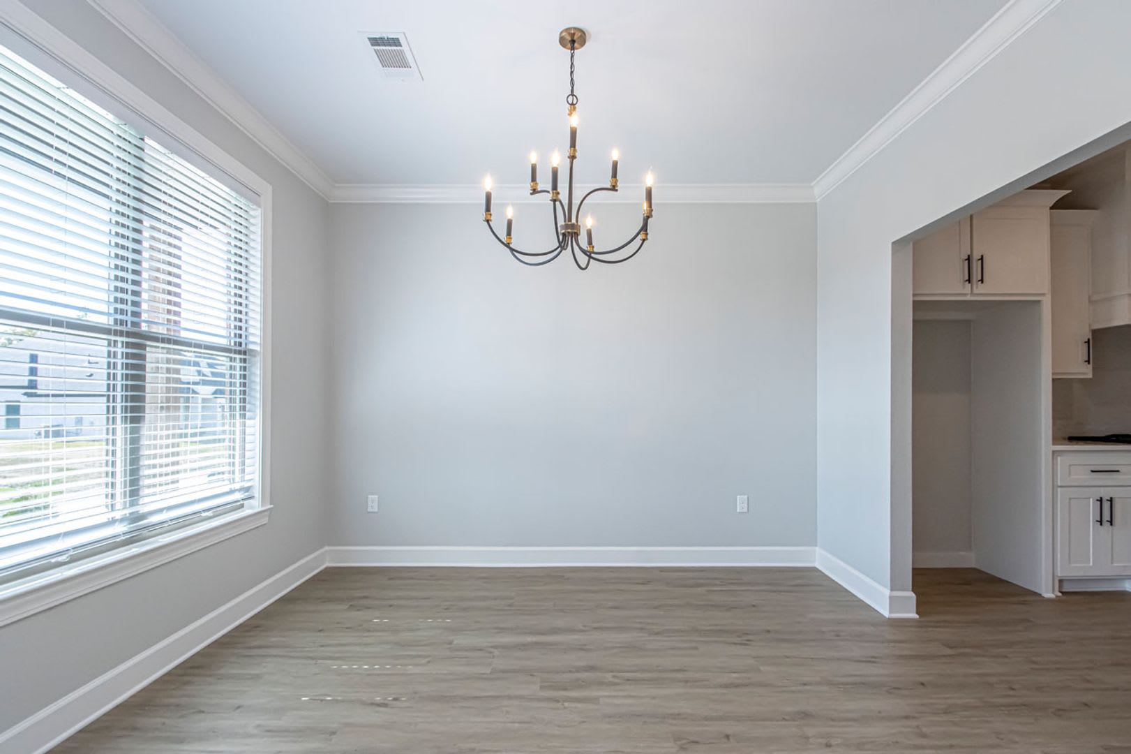 Newer Construction 3 bed 2 1/2 Bath, 2,20 sqft in West Little Rock – photo 4