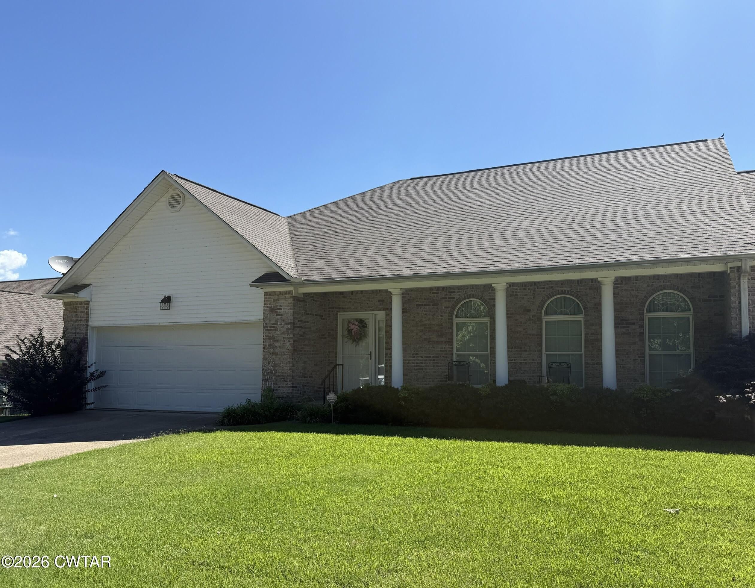 1744 Fairway Drive – photo 2