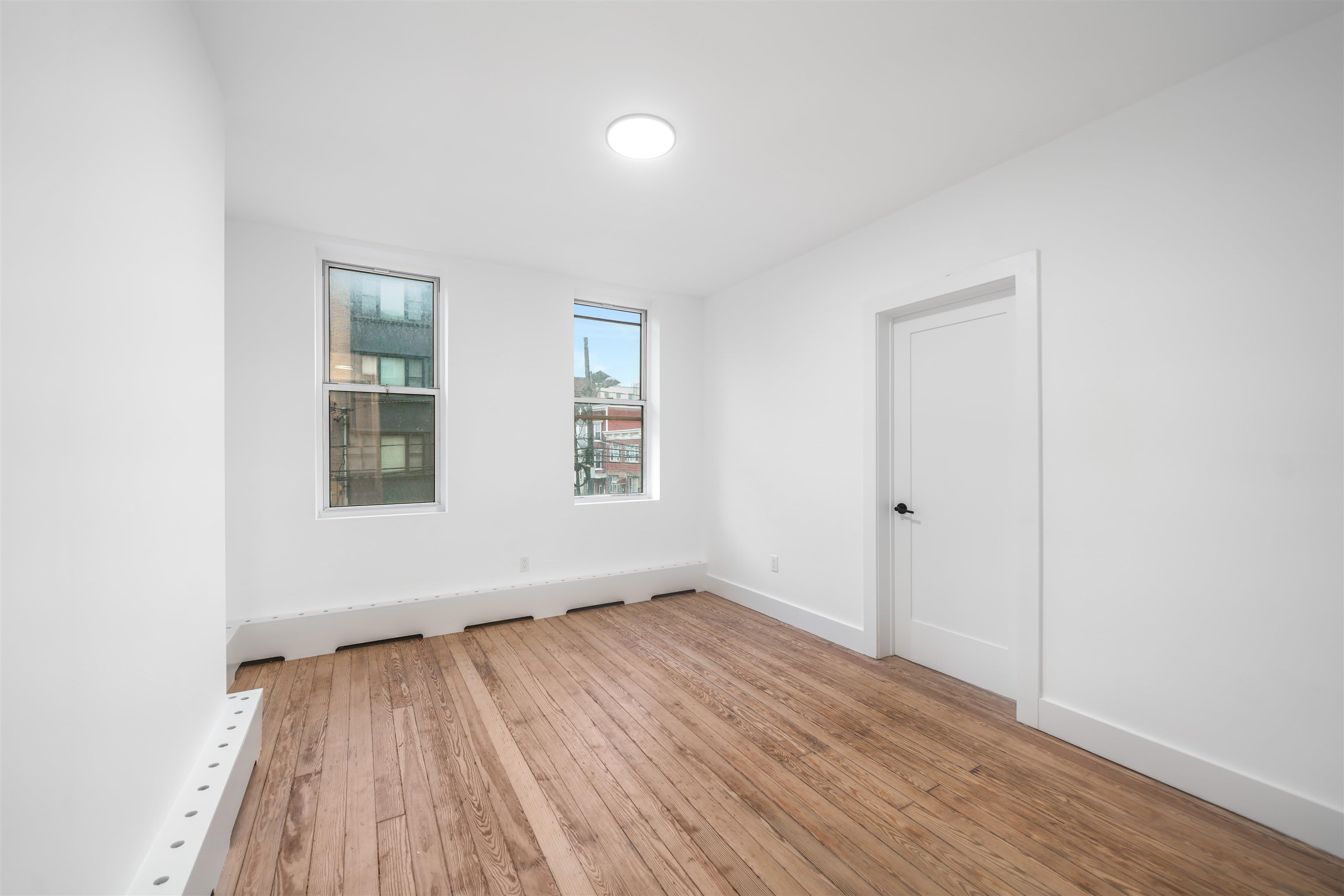 500 MONROE ST – photo 3