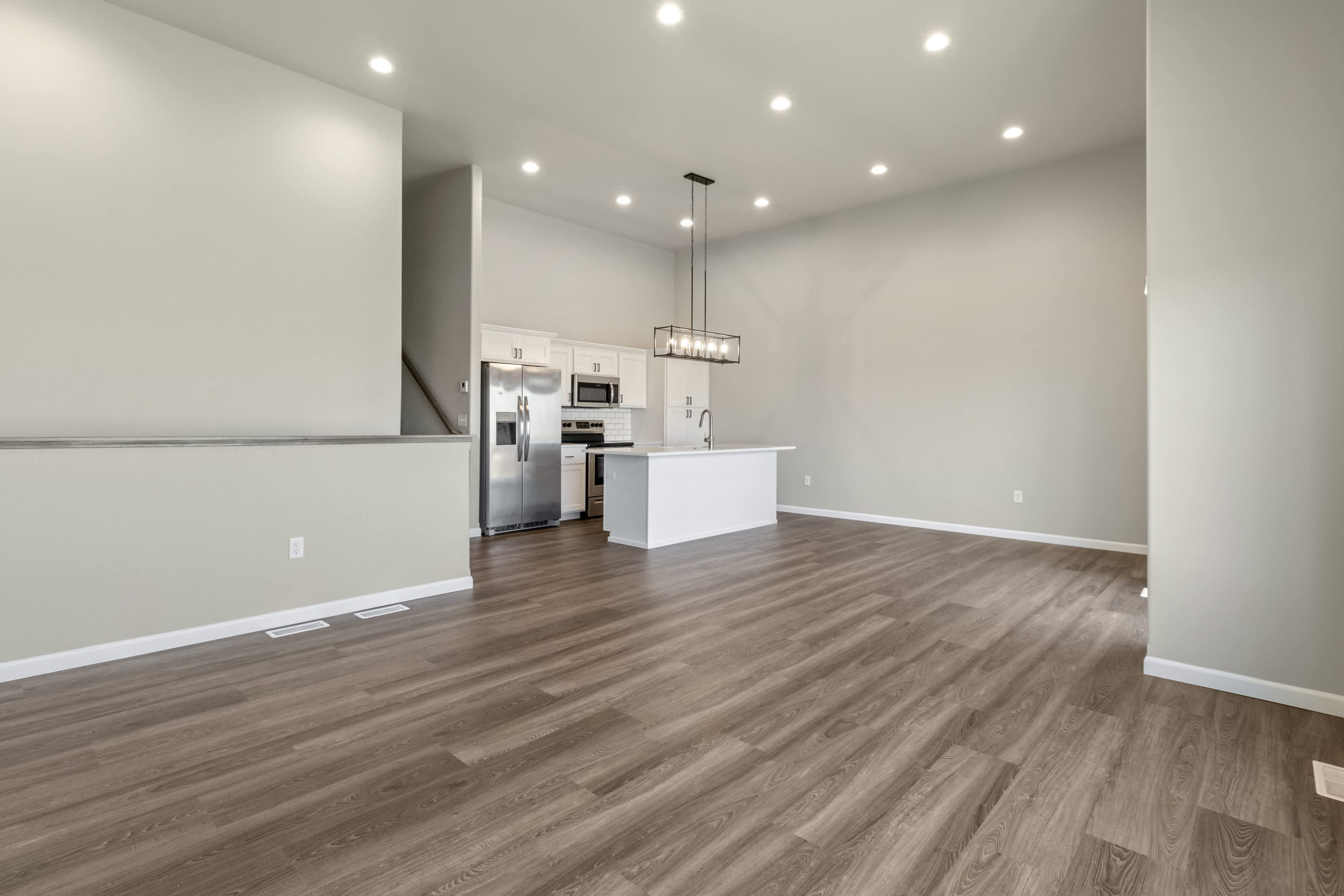 826 United Dr 1 – photo 4
