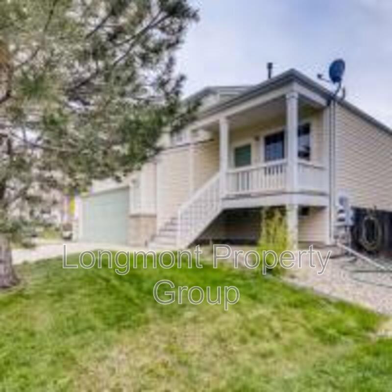 1921 Wildrose Dr. – photo 2