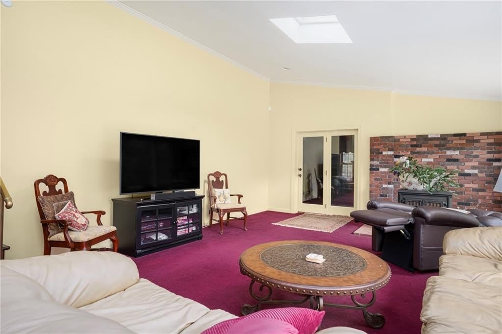 1515 South Road – photo 4