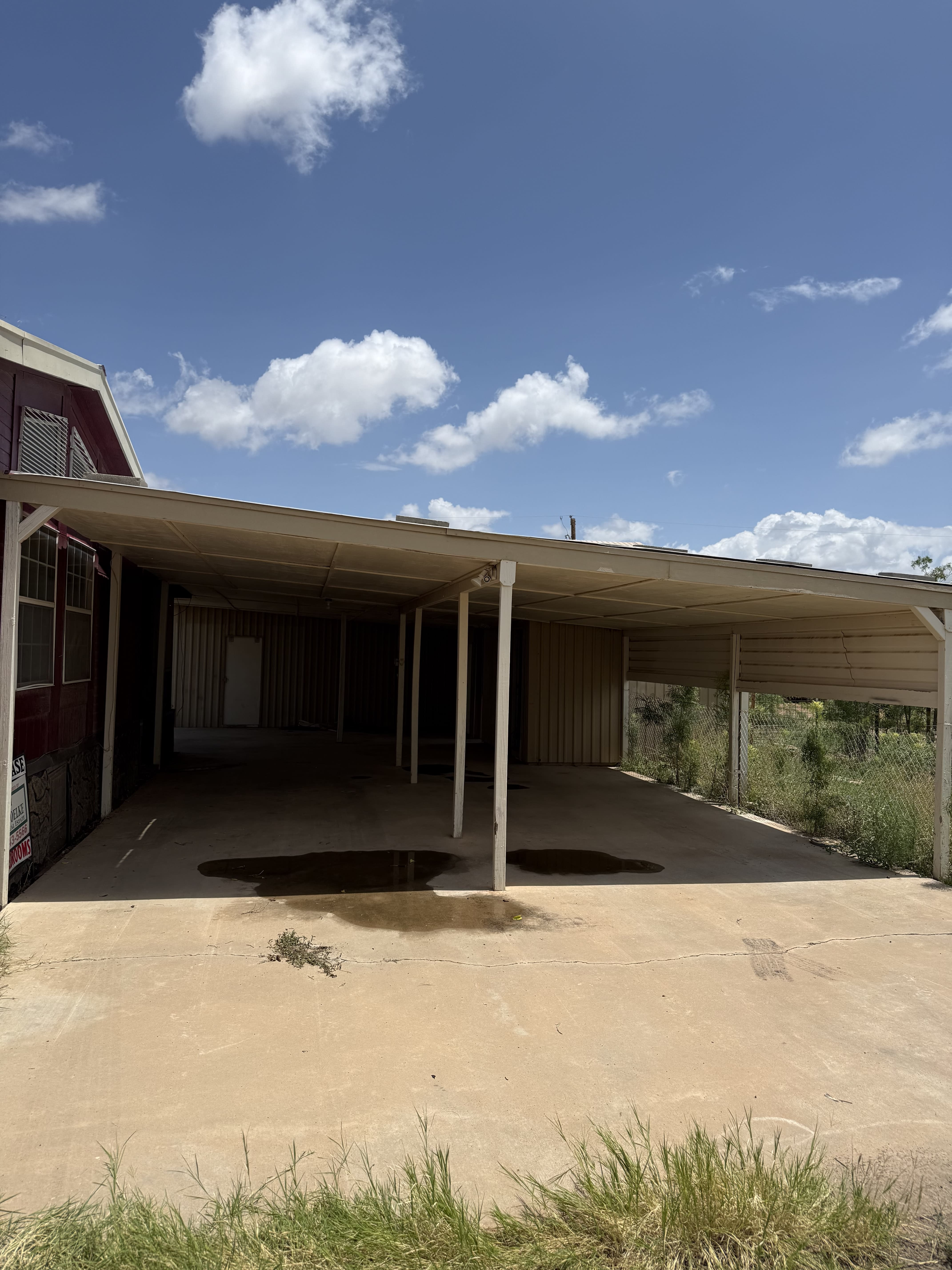 401 Harding St – photo 2