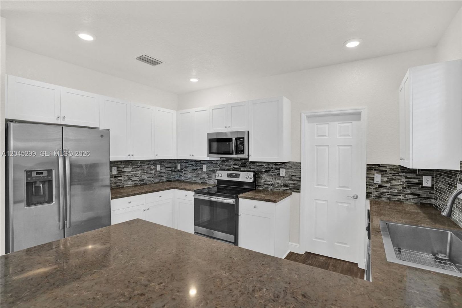 2502 Ne 1St Street 0 Homestead Fl 33033 6206 – photo 1