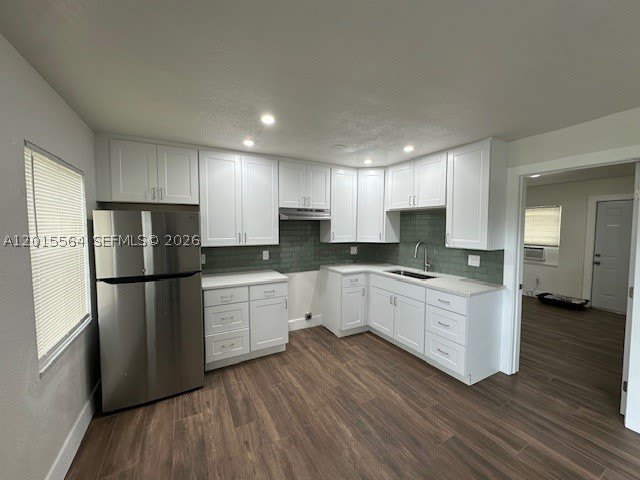 101 W 11Th St – photo 2