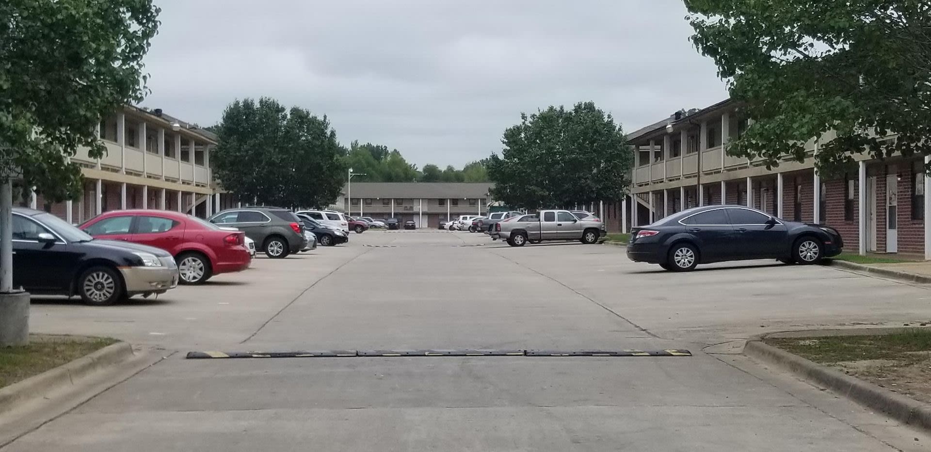 Seasons Apartments – photo 3