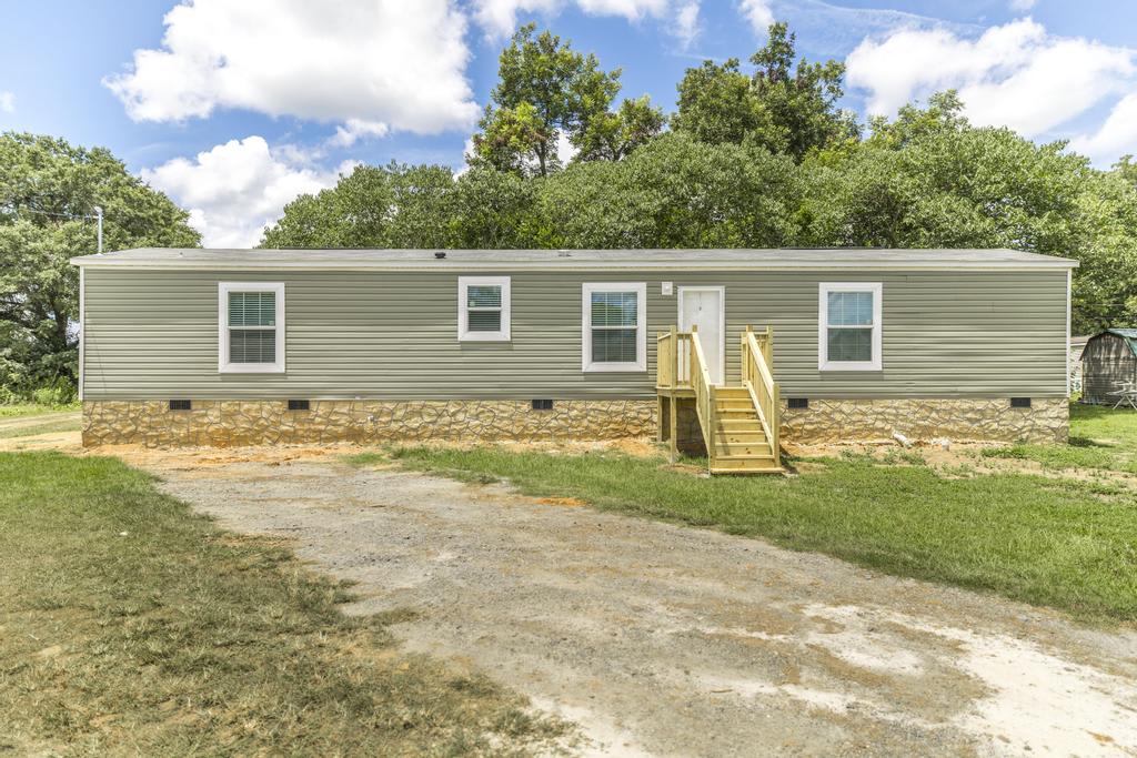 1635 Pine Street – photo 1
