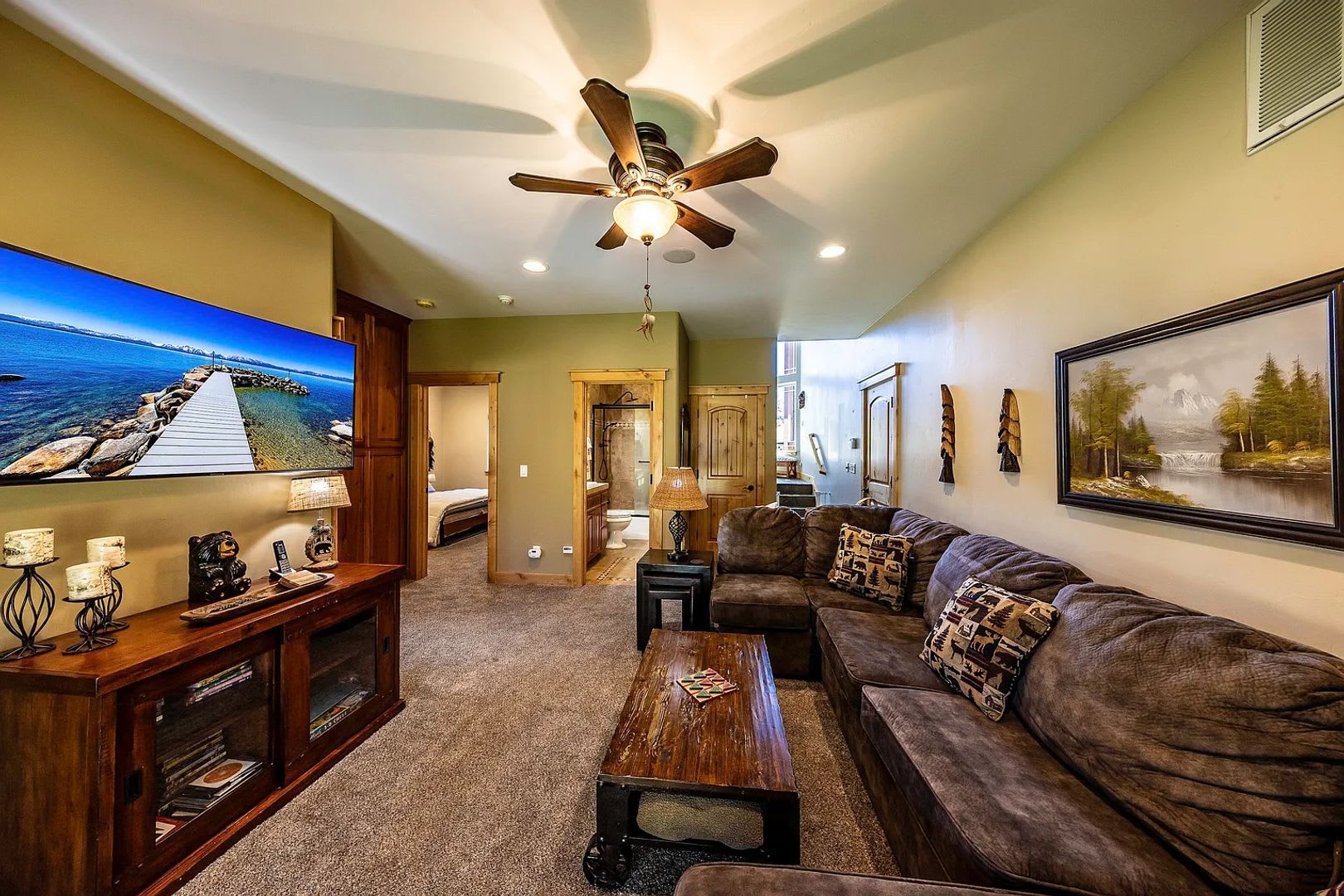 Large Mountain Luxury Home – photo 4