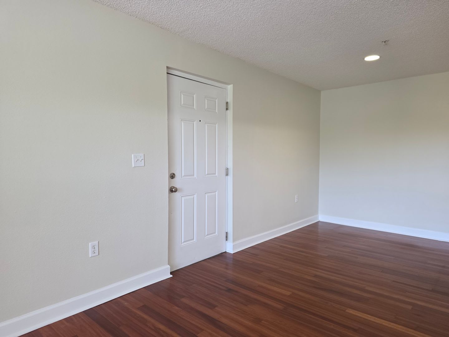 Two Bedroom Condo at Miriada Condominiums in Orlando – photo 4