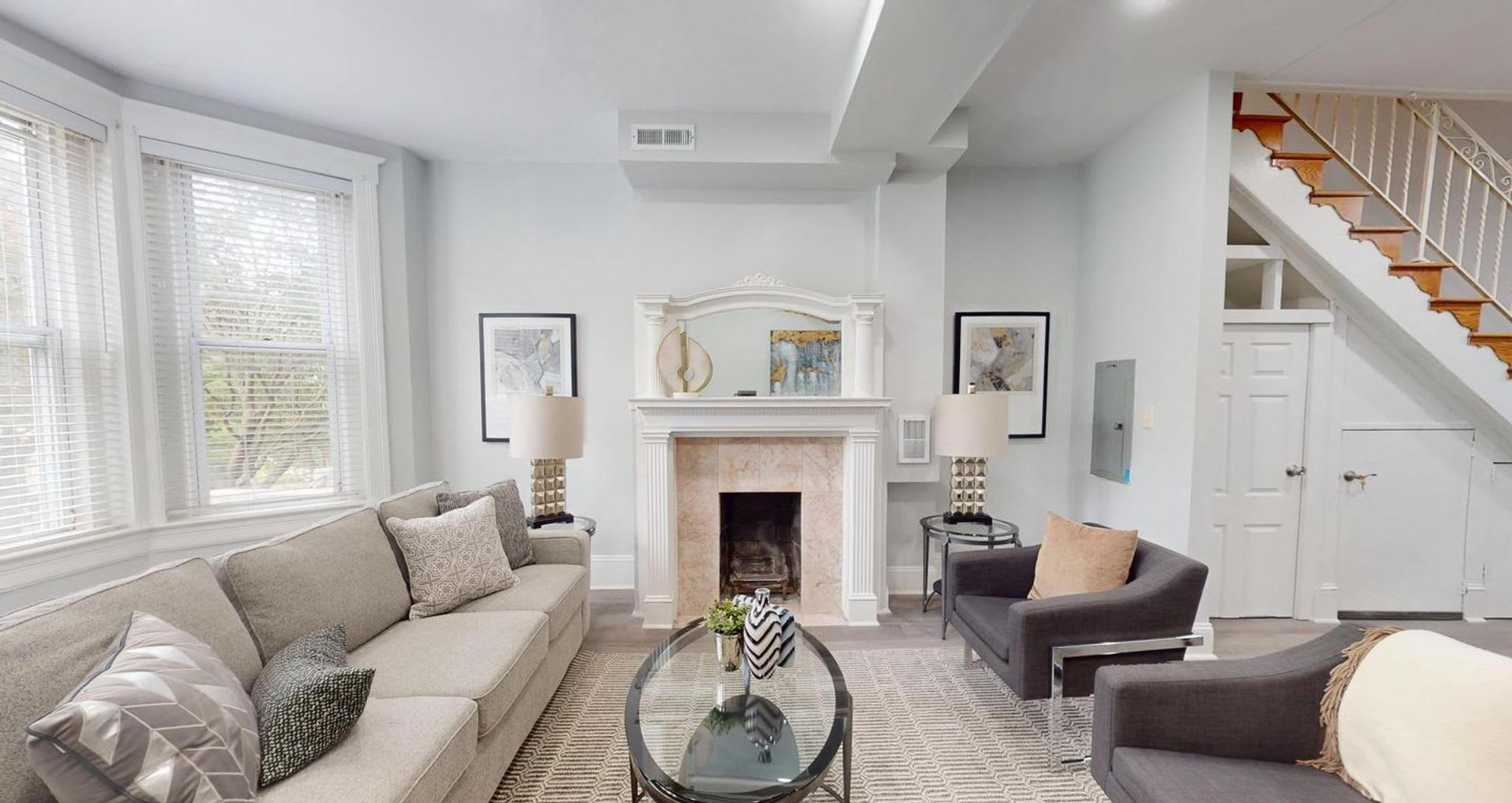 Extraordinary Columbia Heights Opportunity – photo 3