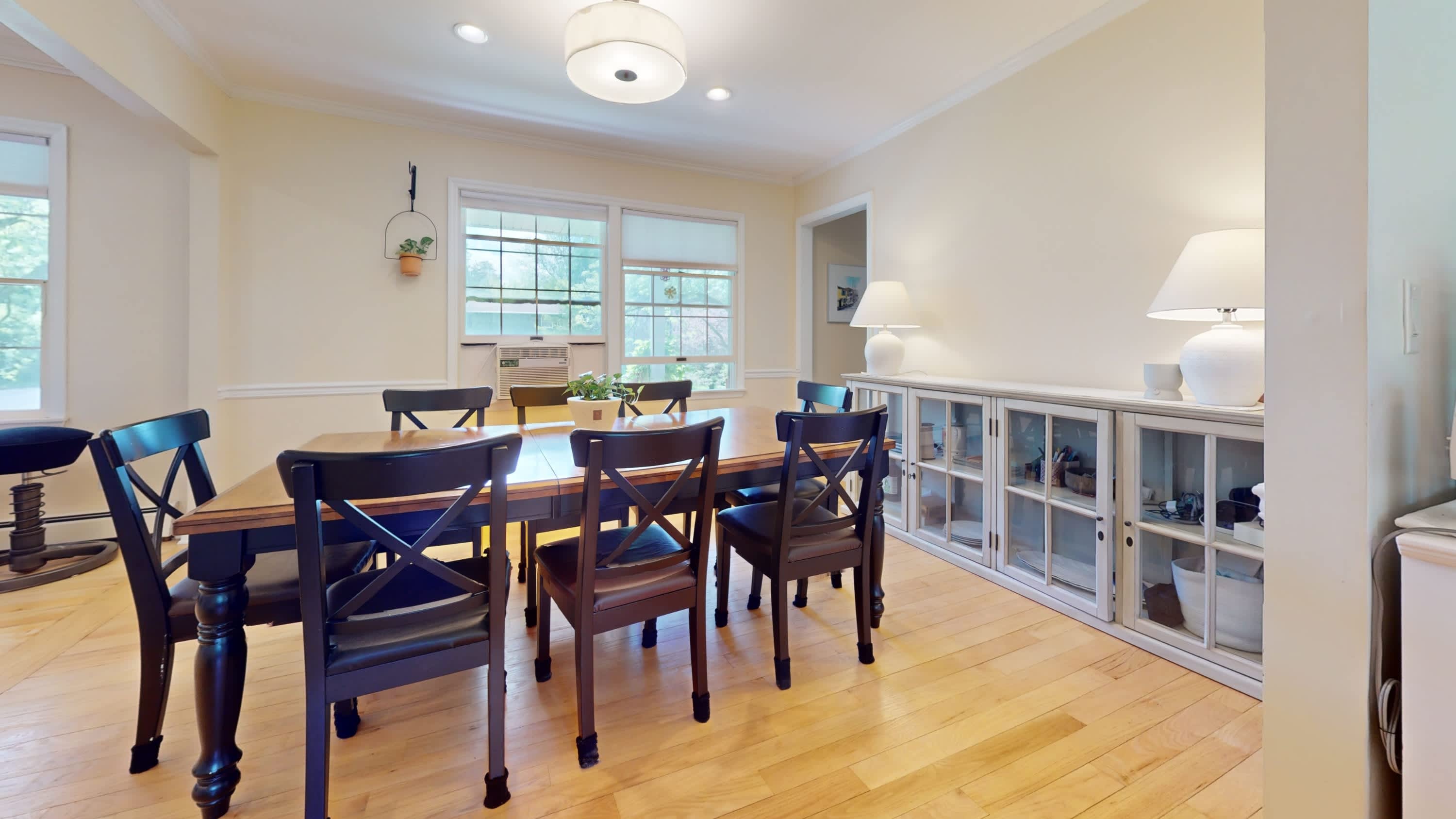 118 Simsbury Drive – photo 5