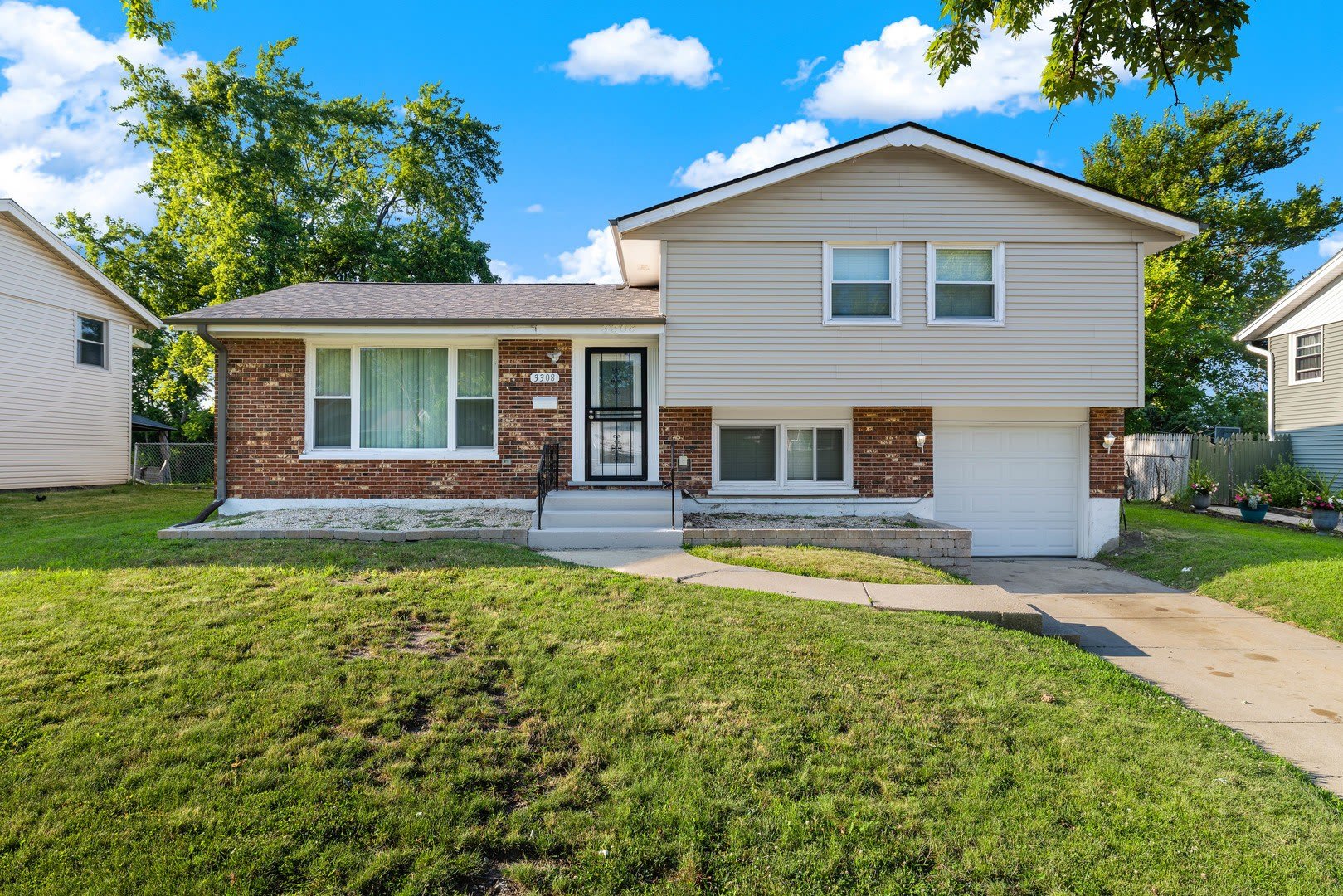 3308 Birchwood Drive – photo 1