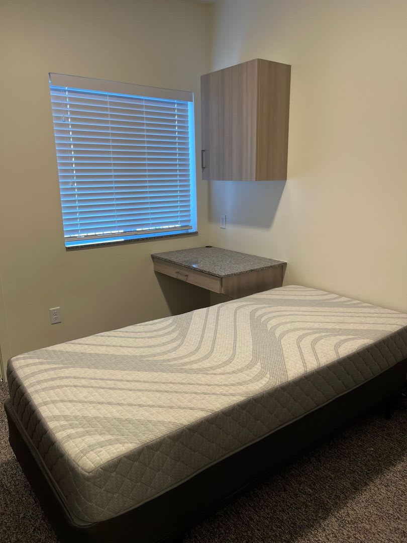 10 Bed room Condo/Townhome – photo 4