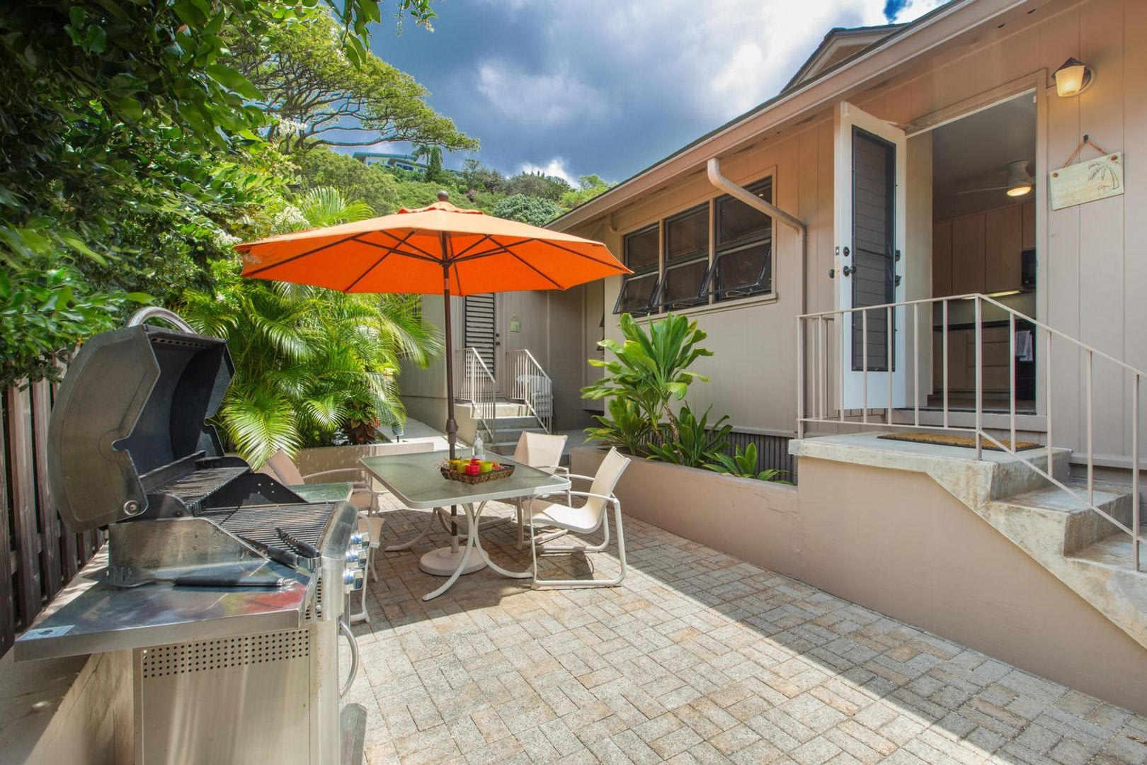 5Bd 3Ba Private Island Retreat Home W A C Ocean Views Hale Poola – photo 2
