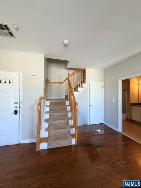 1209 Summit Avenue – photo 3