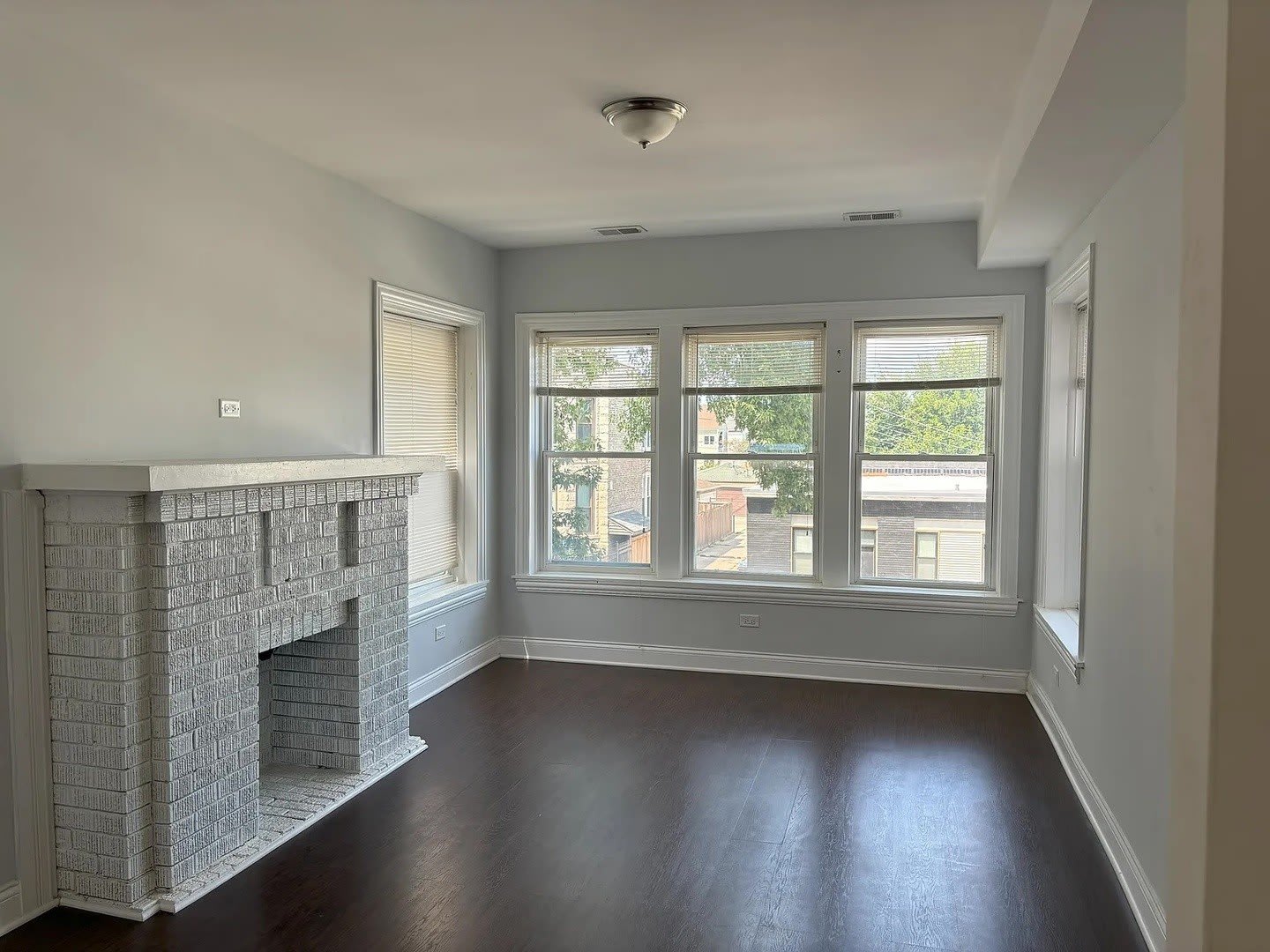 3613 W Palmer Street – photo 2