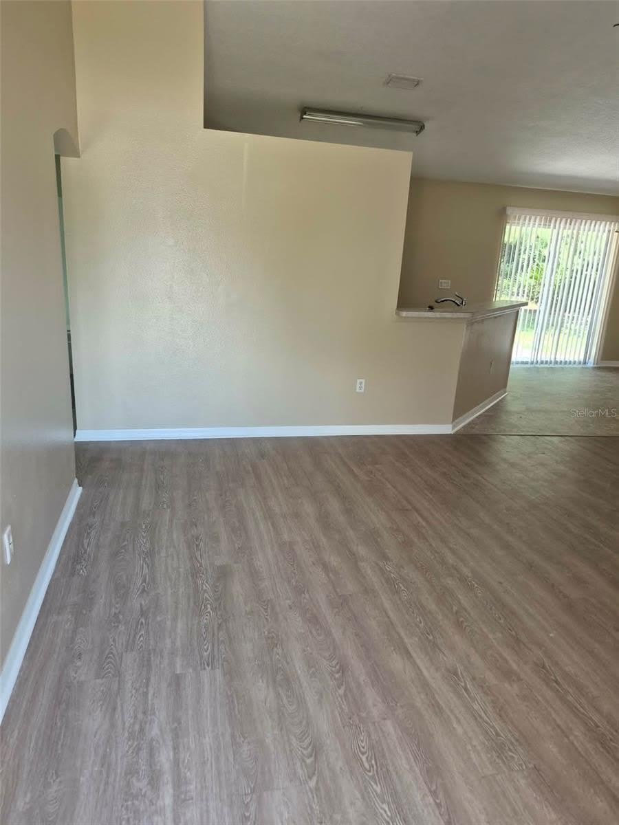 7 ROLLAND Lane – photo 4