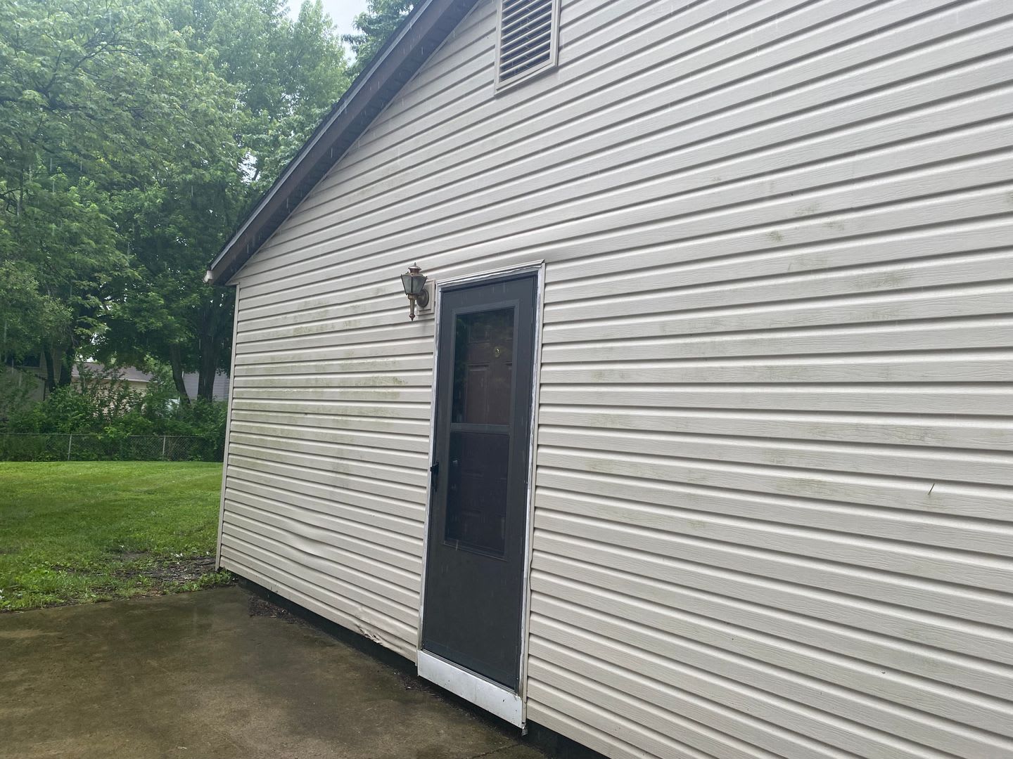 3 Bedroom 1 Bathroom Ranch House In East Columbus – photo 3