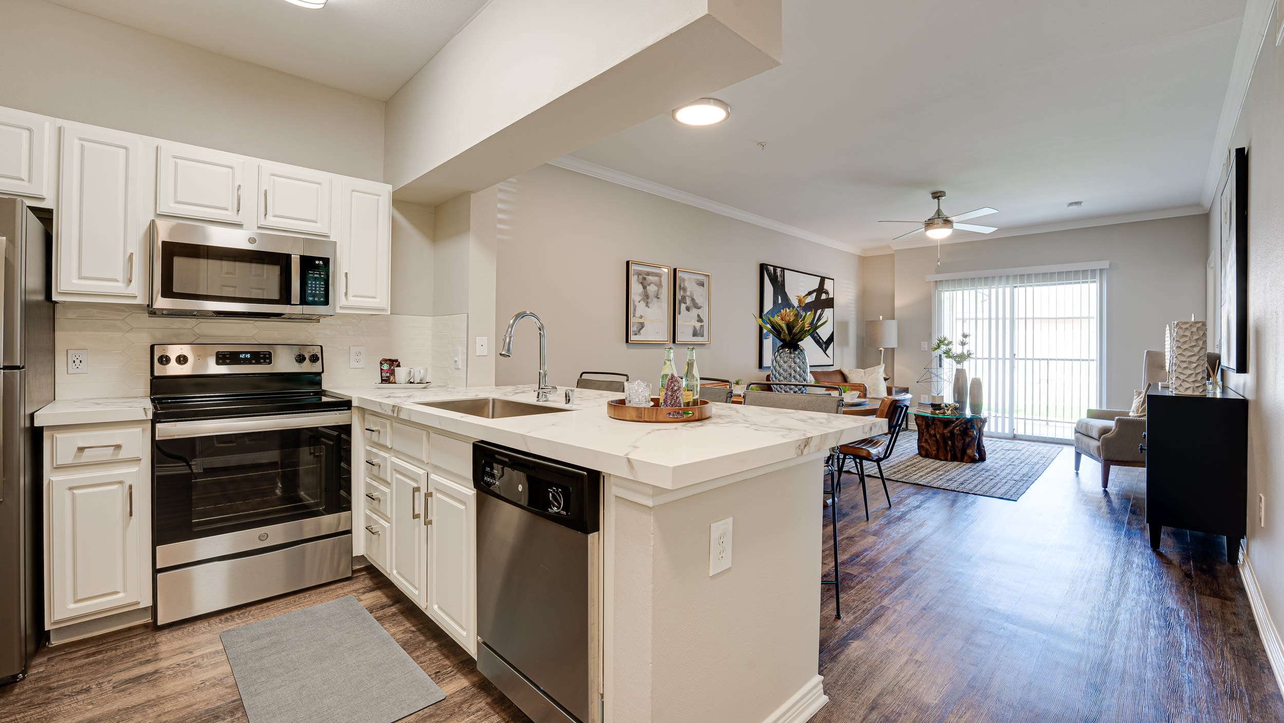 Highland Luxury Living – photo 3