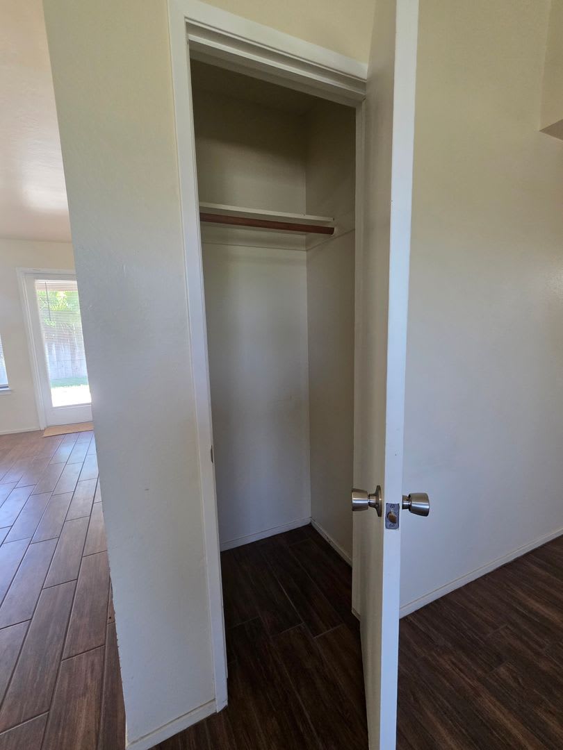 1012 Orangewood St House – photo 5