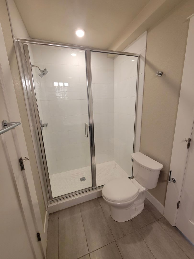 Gorgeous townhome – photo 4