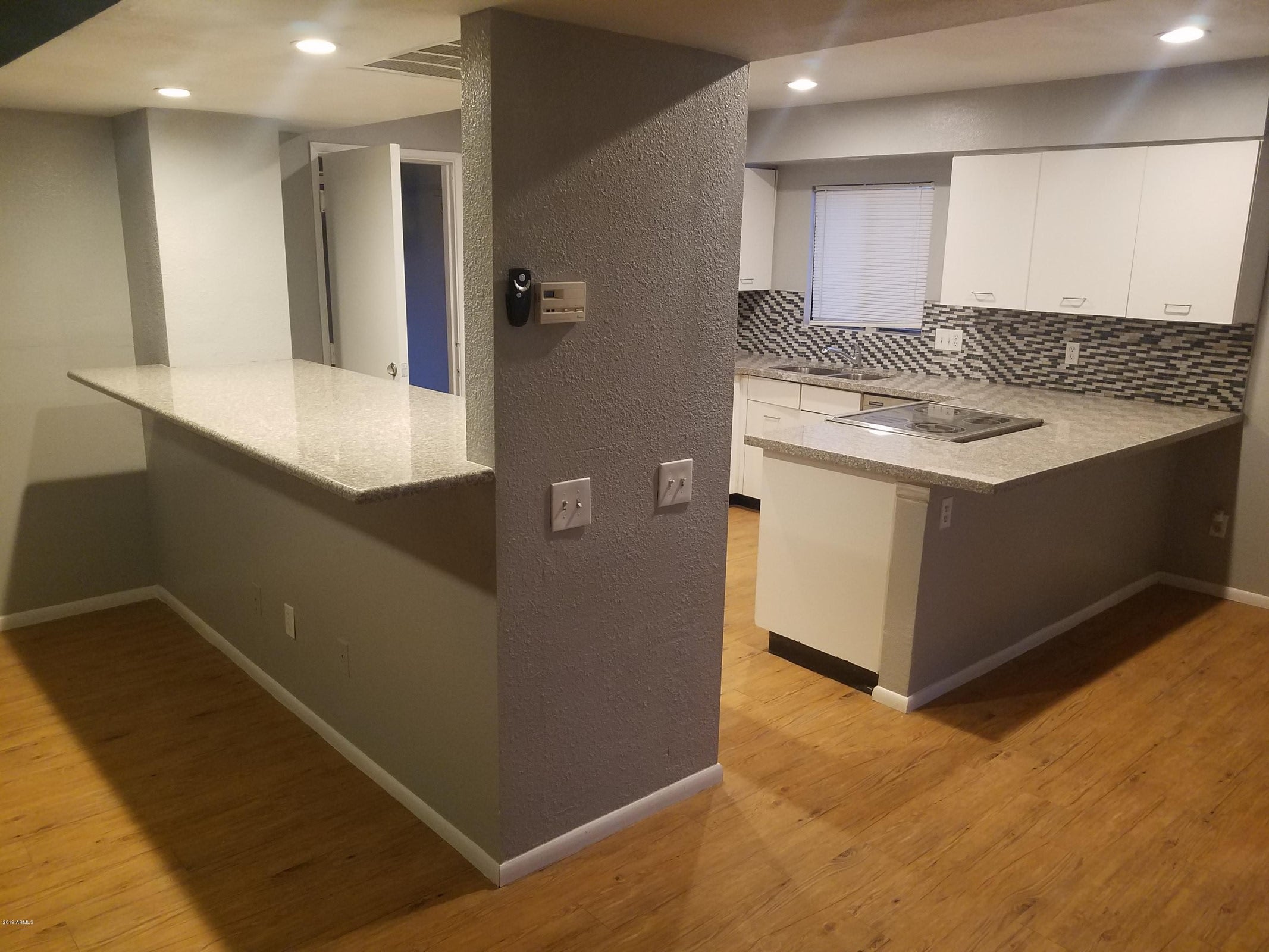 11110 N 82nd Ln – photo 5