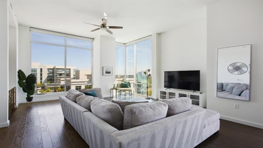 Piedmont House Apartments – photo 1