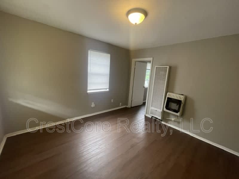 2861 Nathan Ave – photo 3