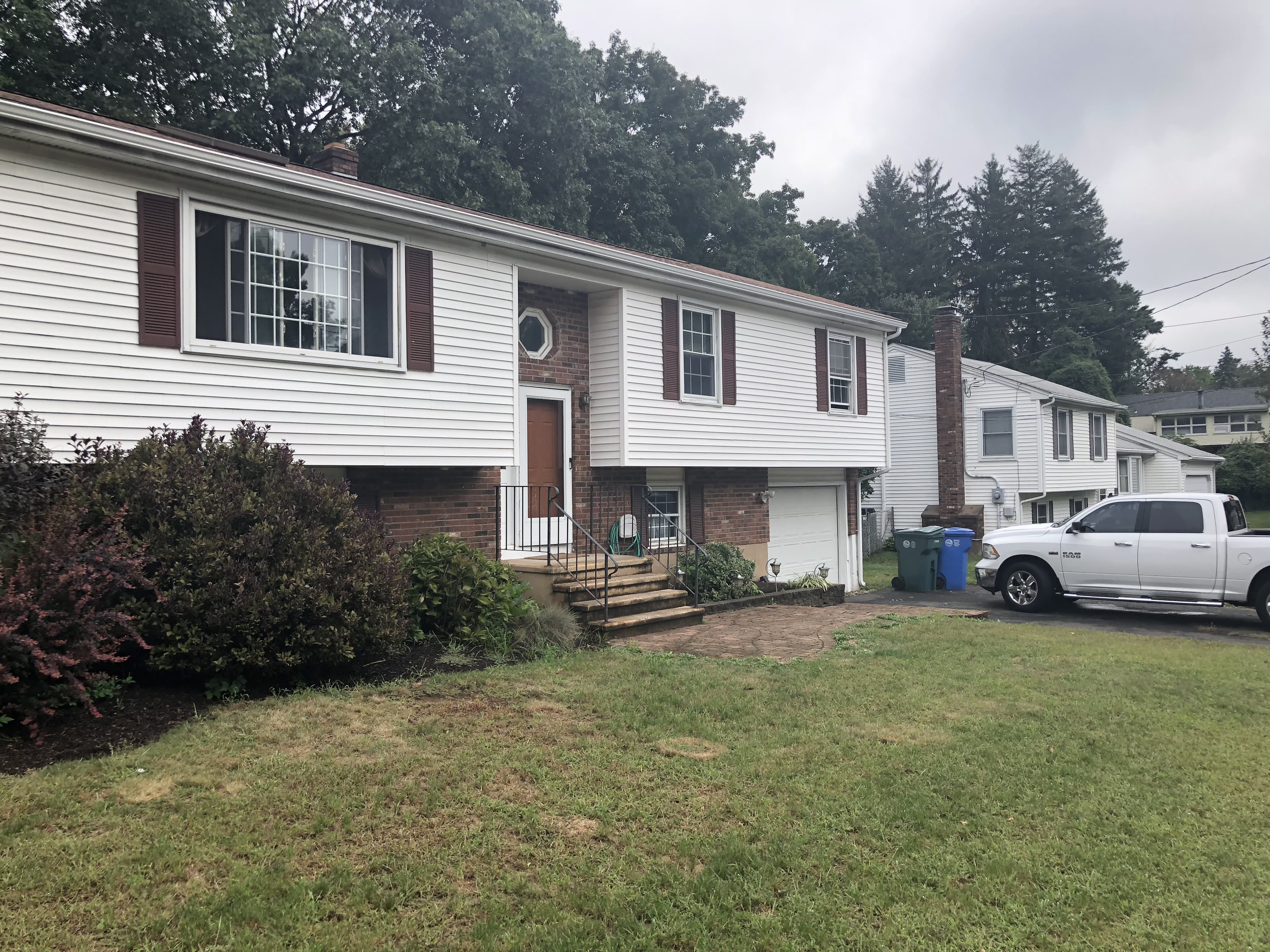 180 Tanglewood Drive South – photo 1