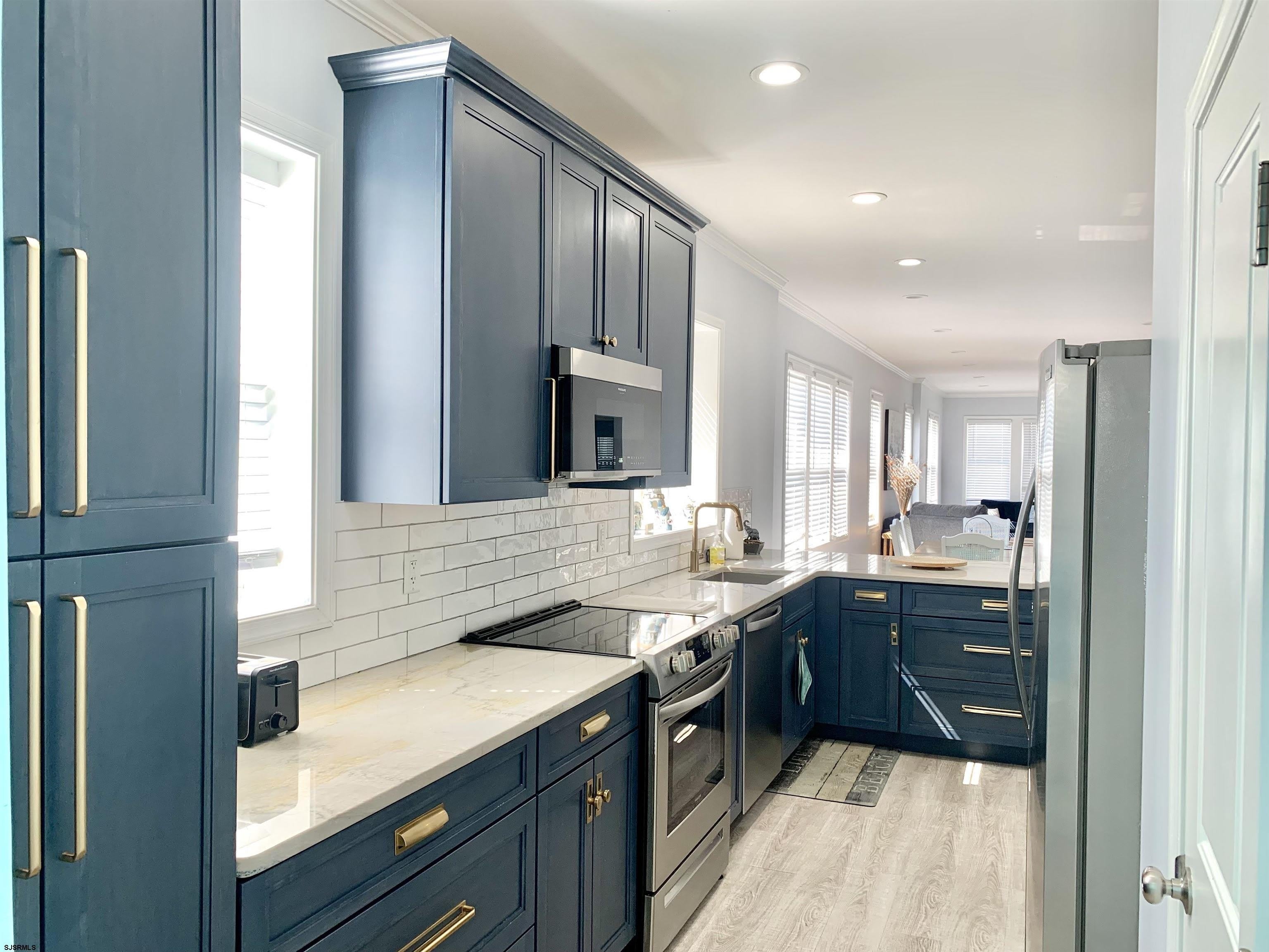 6624 Ventnor Ave – photo 2
