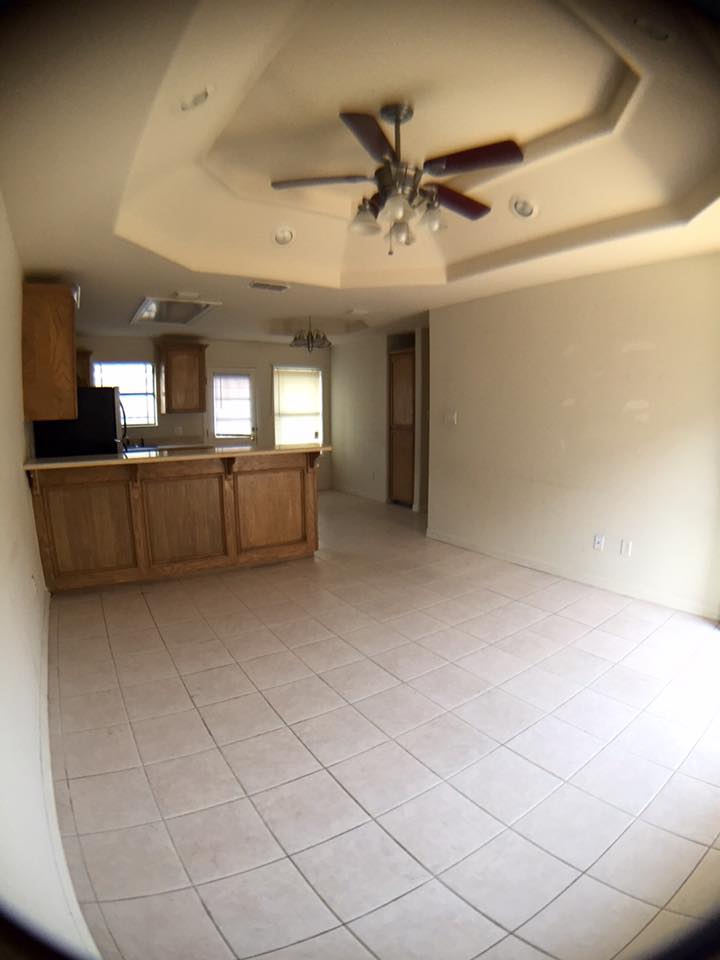 2305 N Dahlia St – photo 4