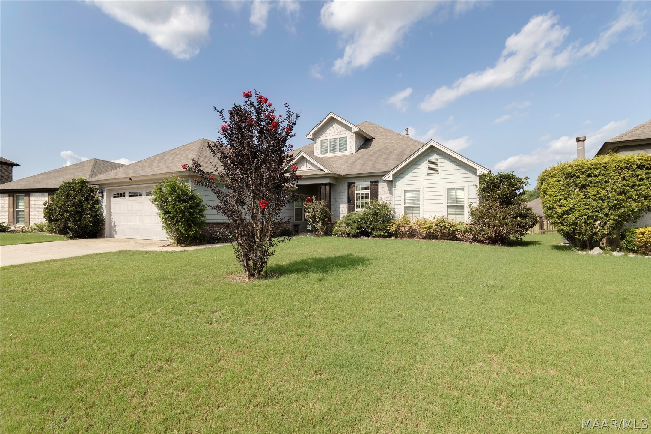 8863 Broderick Street – photo 3