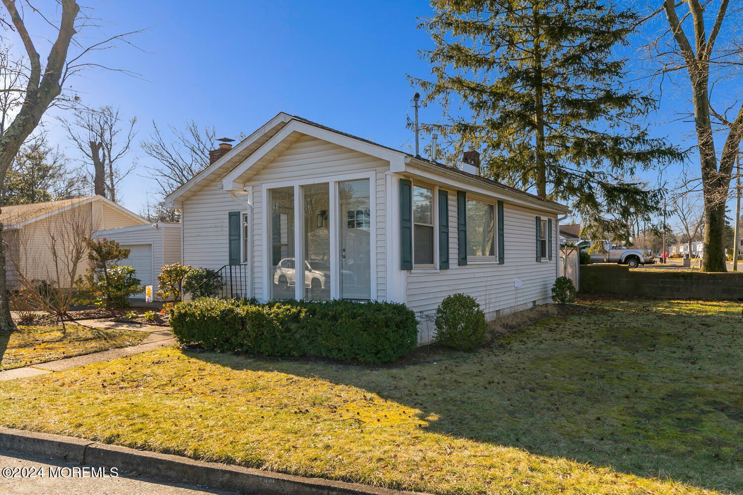 717 Harmony Road – photo 3