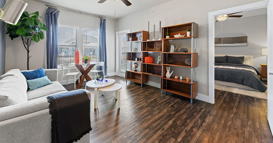 Parallax @ Georgetown Apartments – photo 2