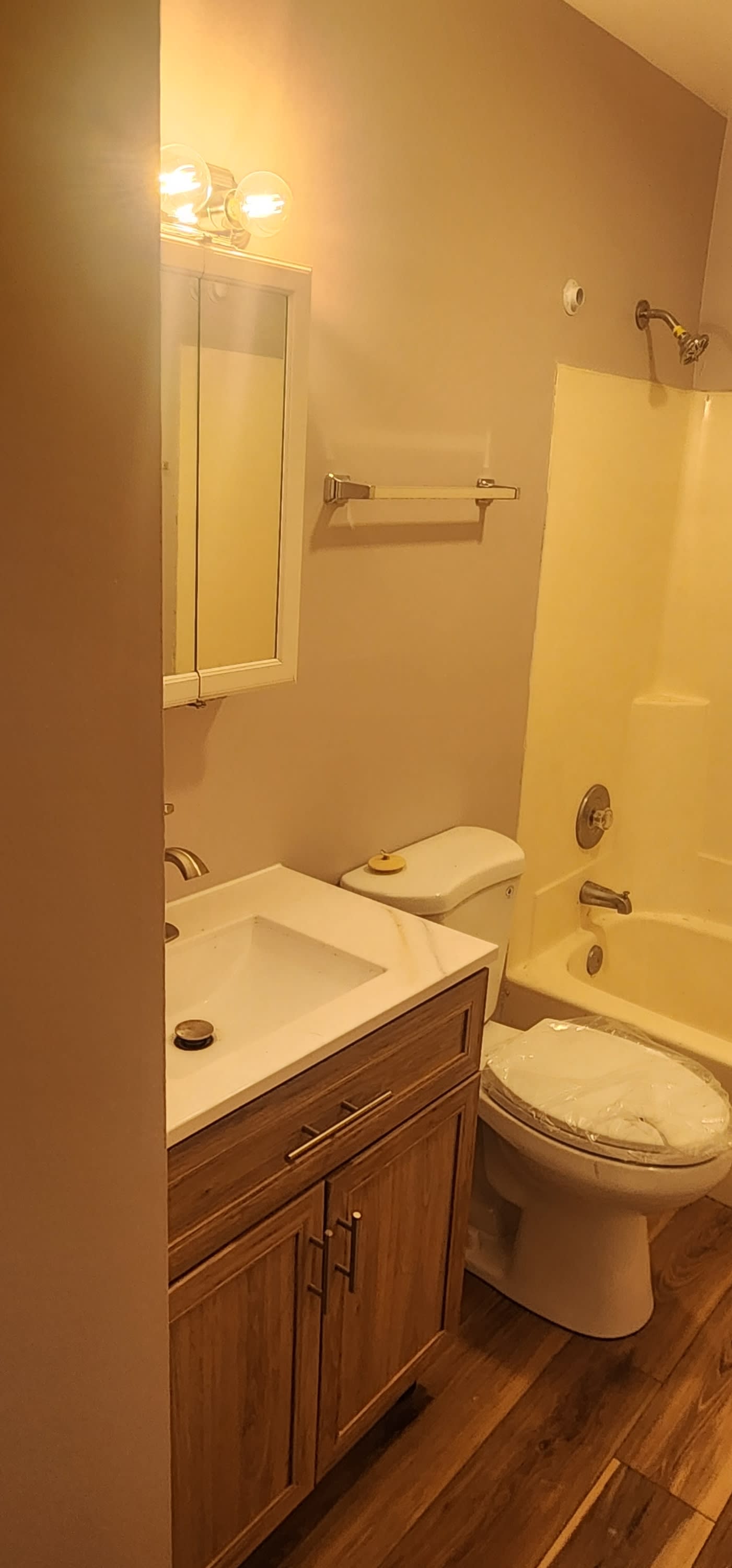 523 East Burnett Road #2 – photo 4