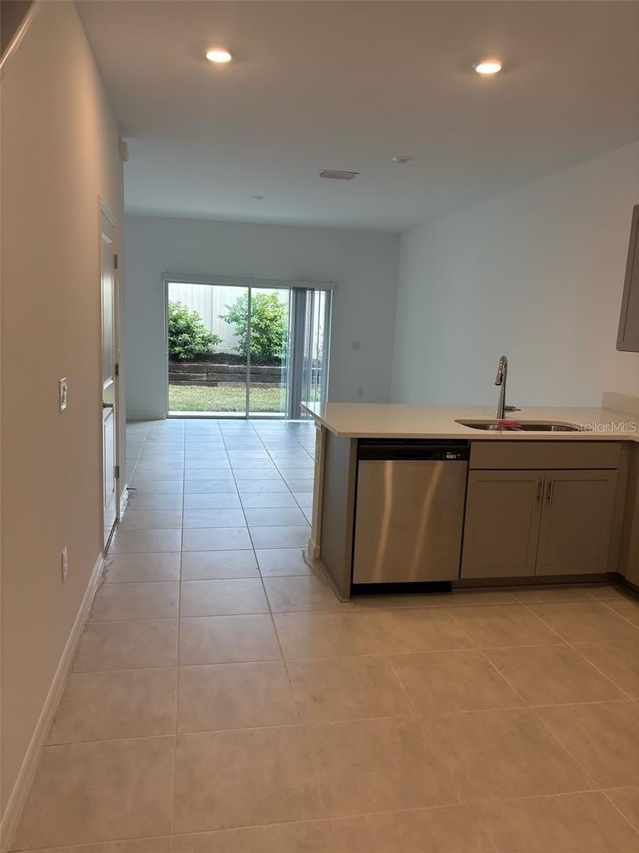 8629 DAYBREAK Street – photo 4