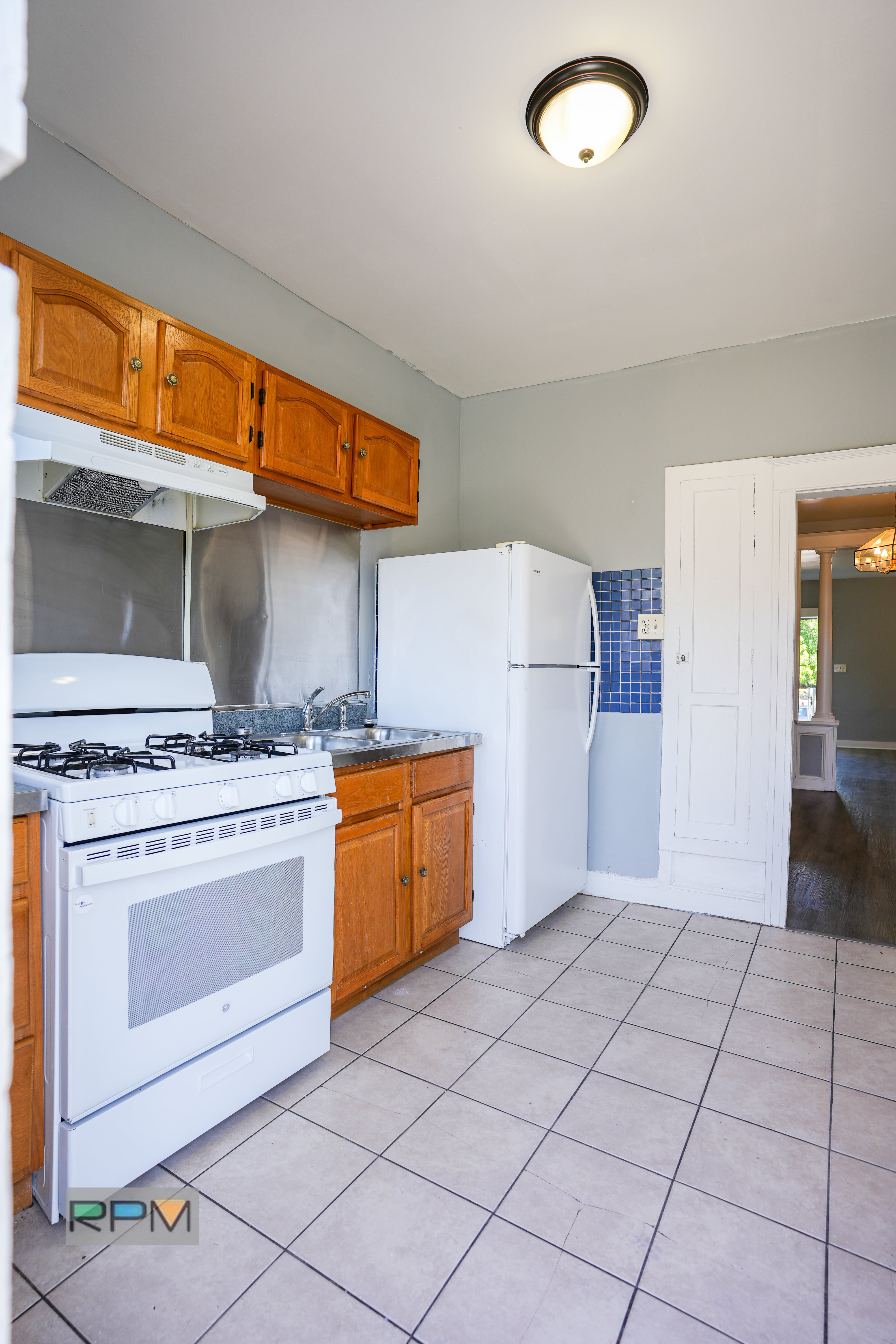 3629 Pulaski Hwy – photo 4