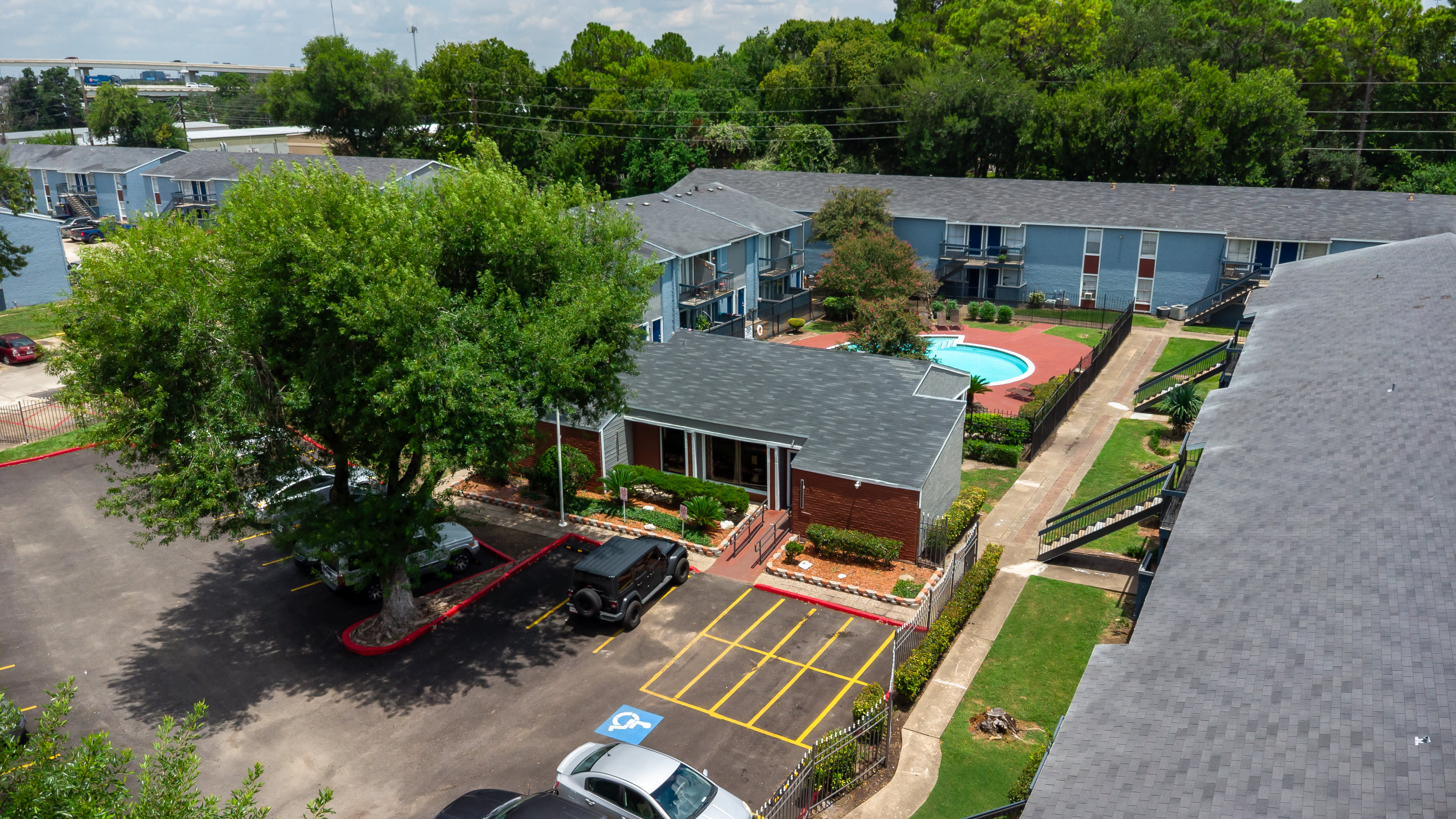 Buena Vista Apartments – photo 5