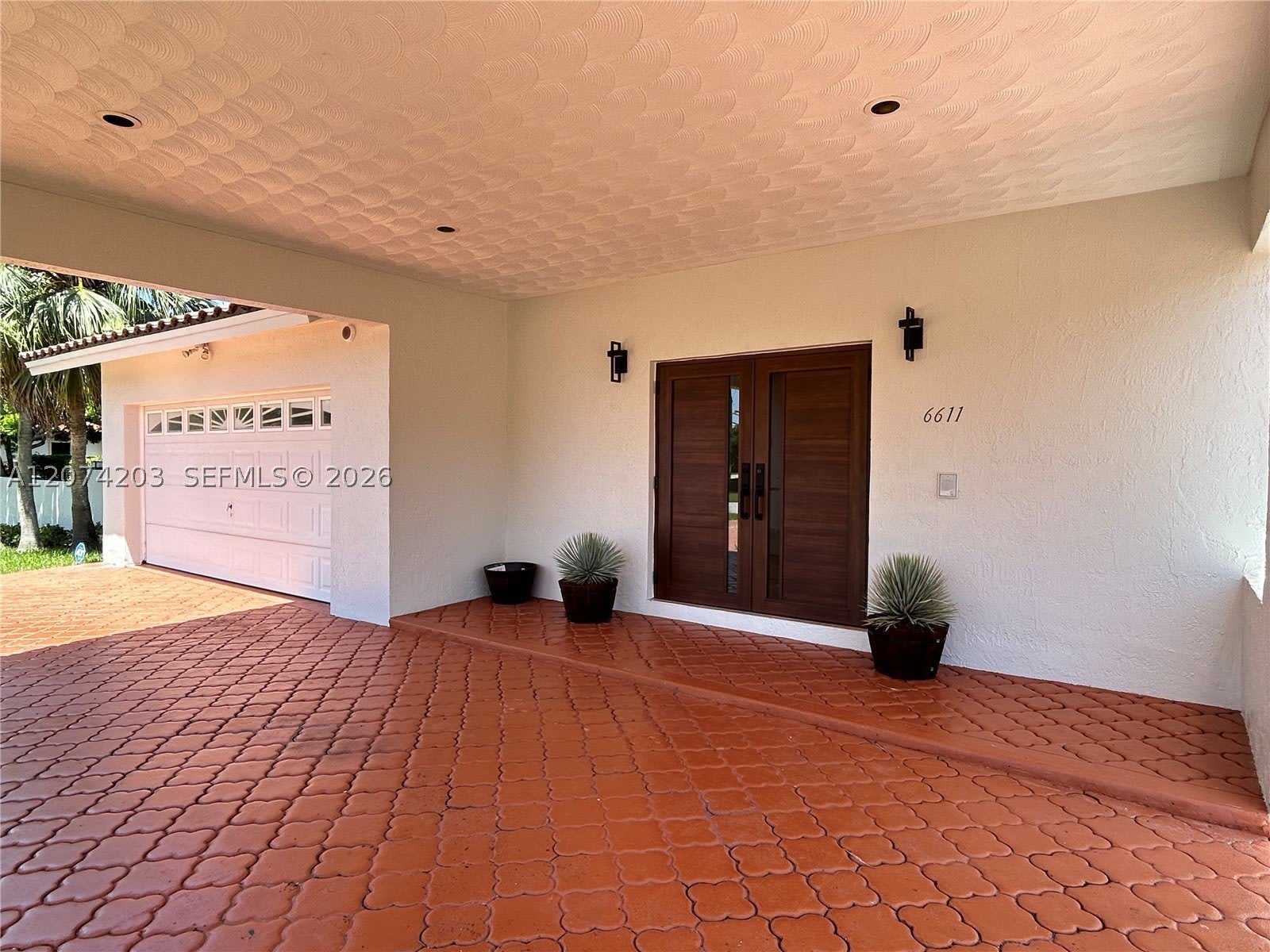 6611 SW 99th Ave – photo 2