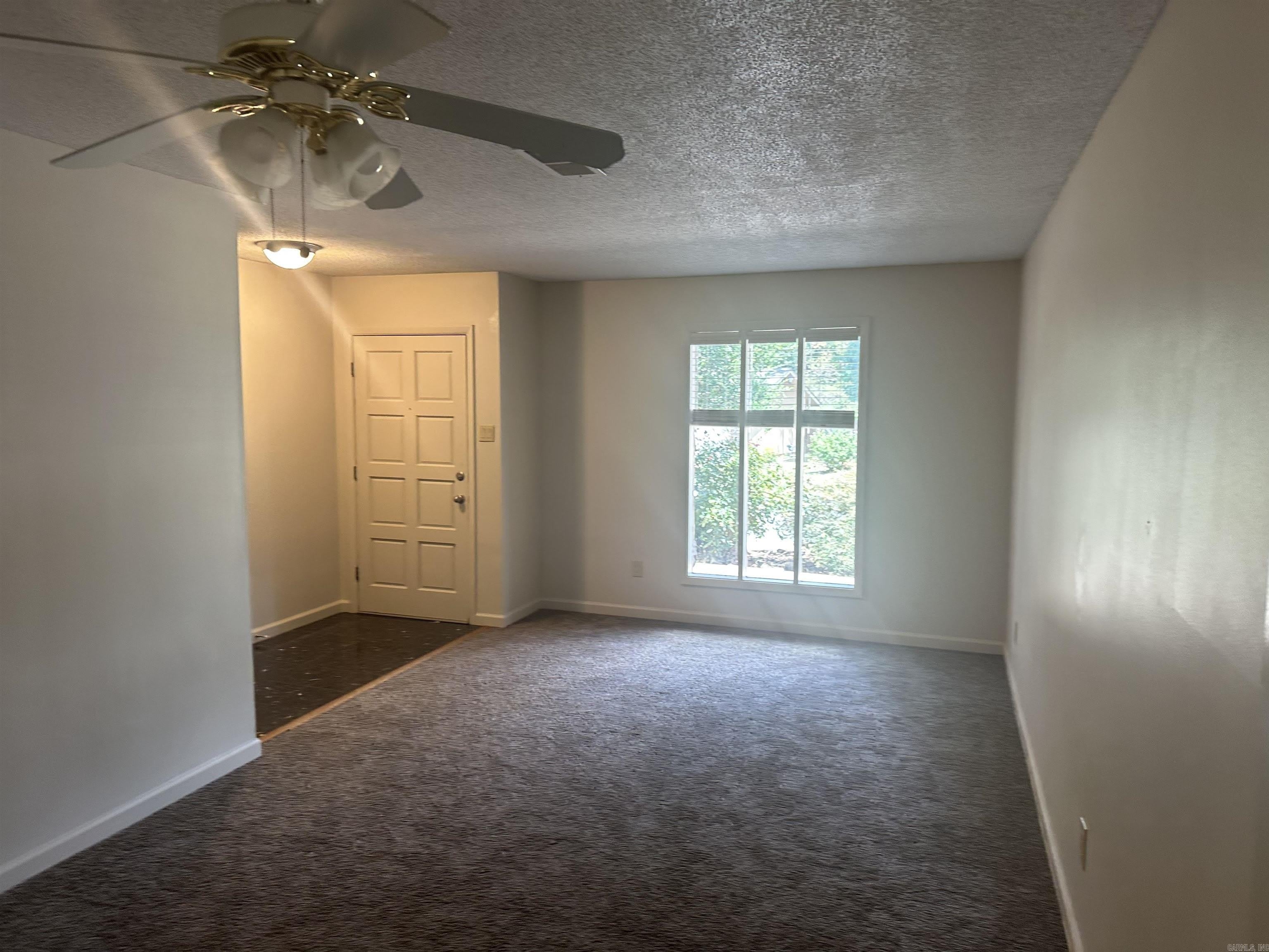 820 Shackleford – photo 2