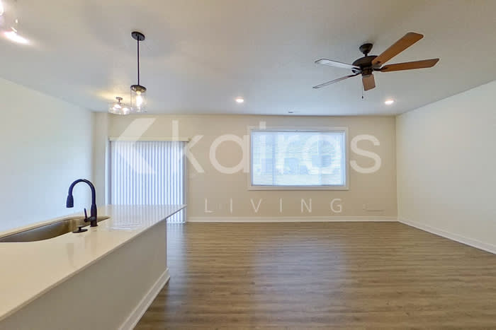 6910 Bluebell Court – photo 2