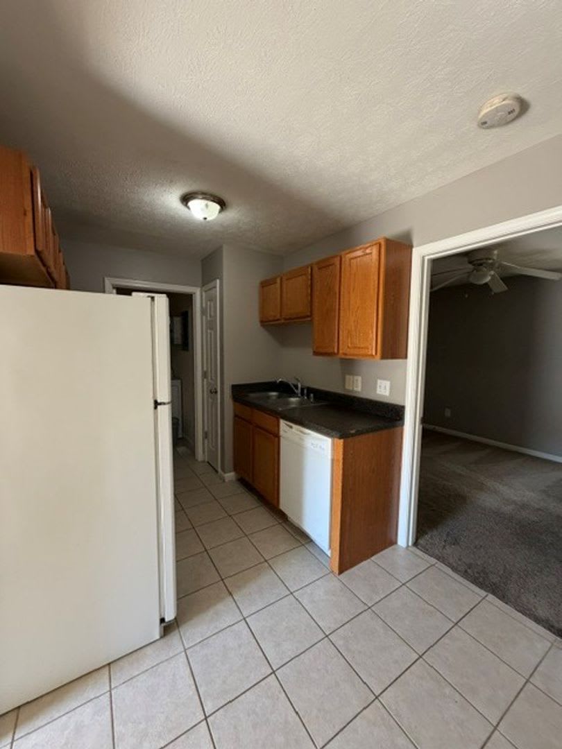 135 Amy Avenue – photo 5